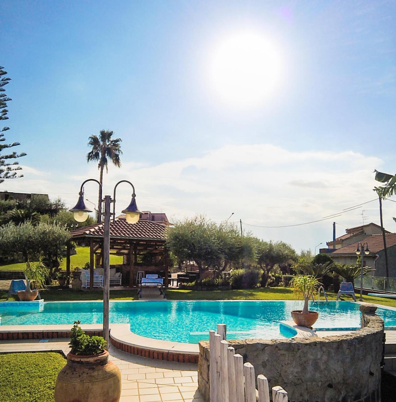 B&B Villa Bency กาโปดอร์ลันโด ภายนอก รูปภาพ
