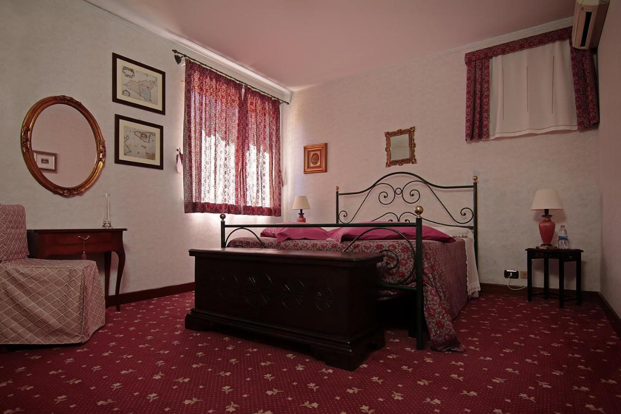 B&B Villa Bency กาโปดอร์ลันโด ห้อง รูปภาพ